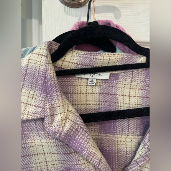 Heavy flannel - Picture 2 of 2